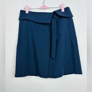 LOFT Navy Mini Skirt with Bow wrap Detail Skirt Size 4